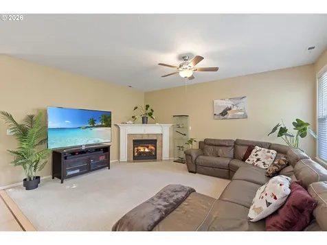 3316 NW 130th Circle Vancouver WA 98685