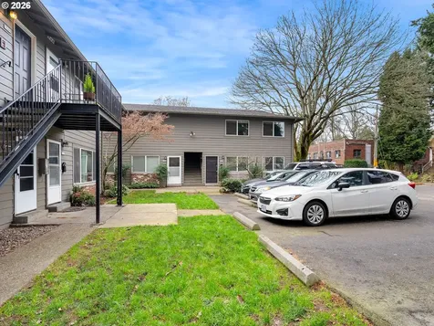 1626 SE Ash Street Portland OR 97214