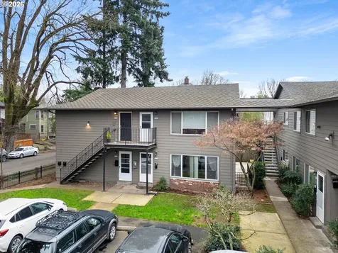 1626 SE Ash Street Portland OR 97214