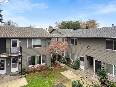1626 SE Ash Street Portland OR 97214