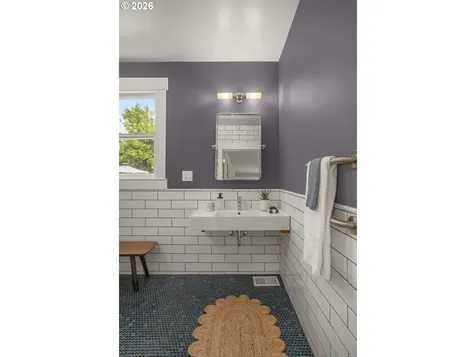 1800 SE 42nd Avenue Portland OR 97215