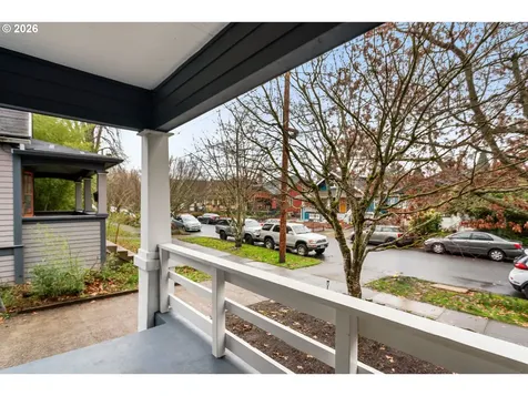 1800 SE 42nd Avenue Portland OR 97215