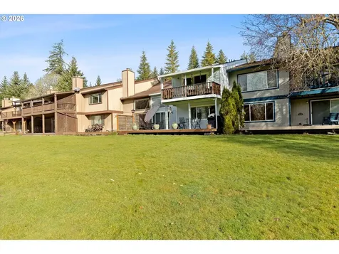 1120 NW Shadywood Street Mcminnville OR 97128