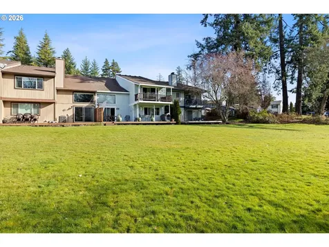 1120 NW Shadywood Street Mcminnville OR 97128
