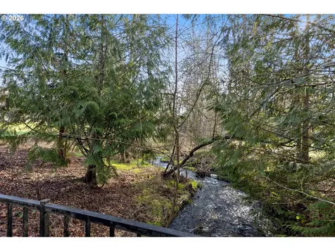 1120 NW Shadywood Street Mcminnville OR 97128