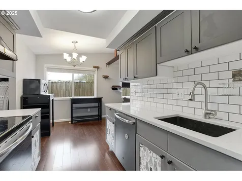 17125 SW Sugar Plum Lane Beaverton OR 97007