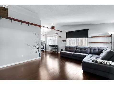 17125 SW Sugar Plum Lane Beaverton OR 97007