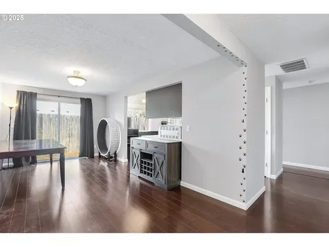 17125 SW Sugar Plum Lane Beaverton OR 97007