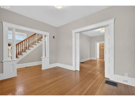 317 NE Sacramento Street Portland OR 97212