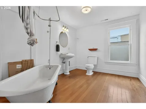 317 NE Sacramento Street Portland OR 97212