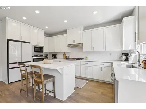 12725 SW Moorhen Way Beaverton OR 97007
