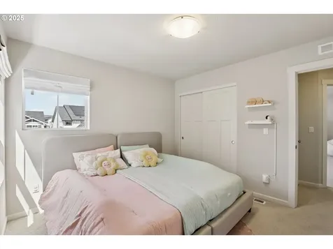 12725 SW Moorhen Way Beaverton OR 97007