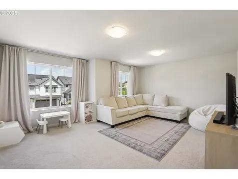 12725 SW Moorhen Way Beaverton OR 97007