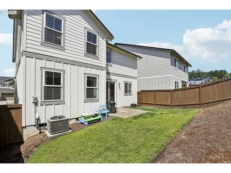 12725 SW Moorhen Way Beaverton OR 97007