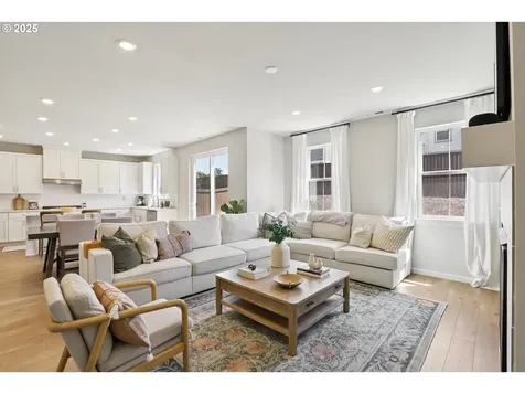 12725 SW Moorhen Way Beaverton OR 97007