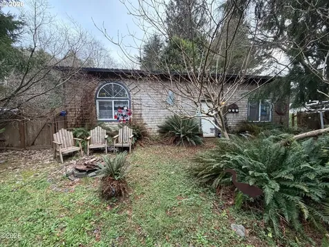 119 S Lagoon Street Rockaway Beach OR 97136