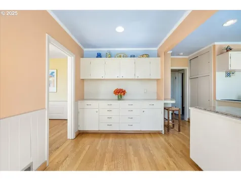 3740 SW Greenleaf Drive Portland OR 97221