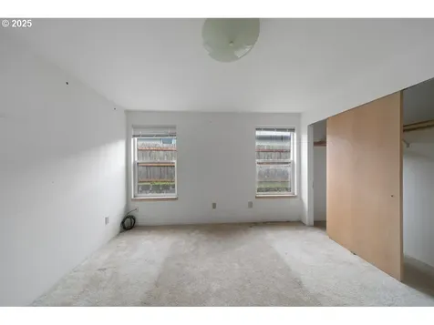 1924 Garfield Street North Bend OR 97459