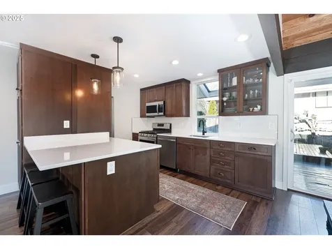 8720 SW Bridletrail Avenue Beaverton OR 97008