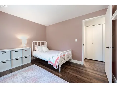 8720 SW Bridletrail Avenue Beaverton OR 97008