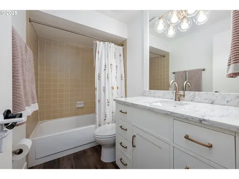 8720 SW Bridletrail Avenue Beaverton OR 97008