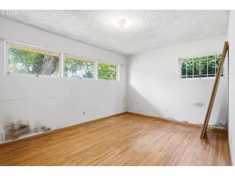 800 NW Sluman Road Vancouver WA 98665