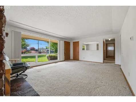 800 NW Sluman Road Vancouver WA 98665