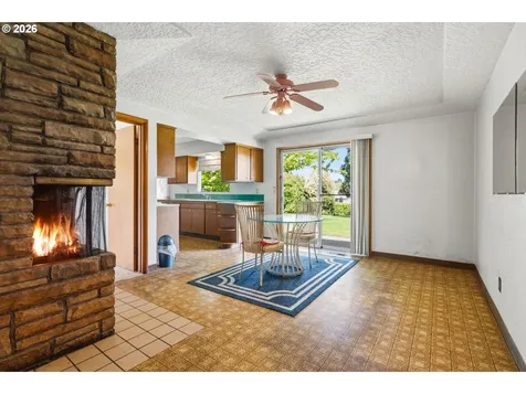 800 NW Sluman Road Vancouver WA 98665