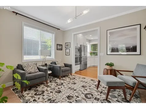 2255 River Heights Circle West Linn OR 97068