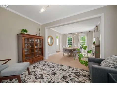 2255 River Heights Circle West Linn OR 97068