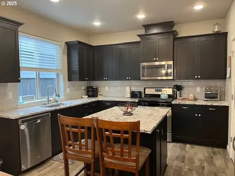 570 SE Cooper Street Dallas OR 97338