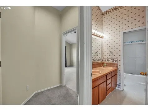 11826 SE Grand Vista Drive Clackamas OR 97015