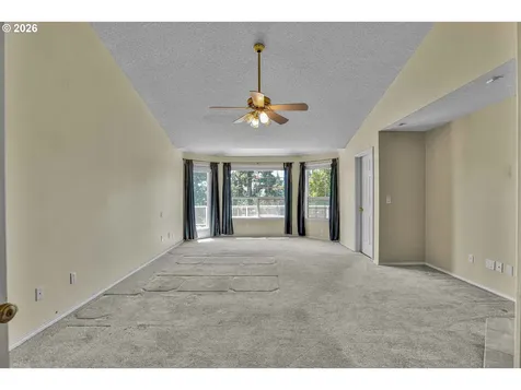 11826 SE Grand Vista Drive Clackamas OR 97015