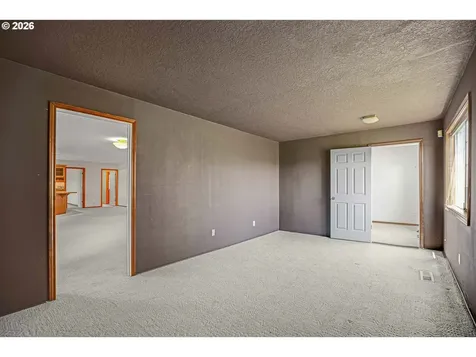 11826 SE Grand Vista Drive Clackamas OR 97015