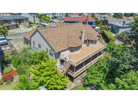 11826 SE Grand Vista Drive Clackamas OR 97015