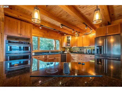 1435 Wilbur Road Roseburg OR 97471