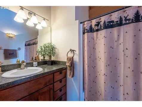 1435 Wilbur Road Roseburg OR 97471