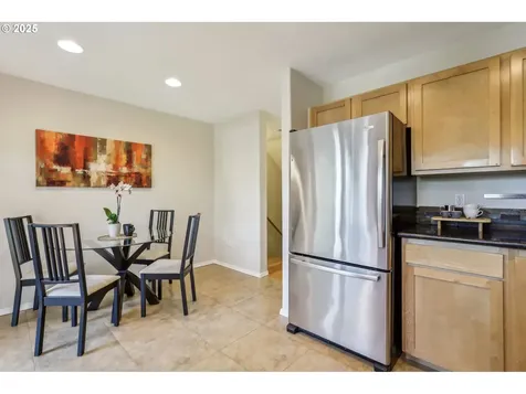 4412 SE 101st Avenue Portland OR 97266