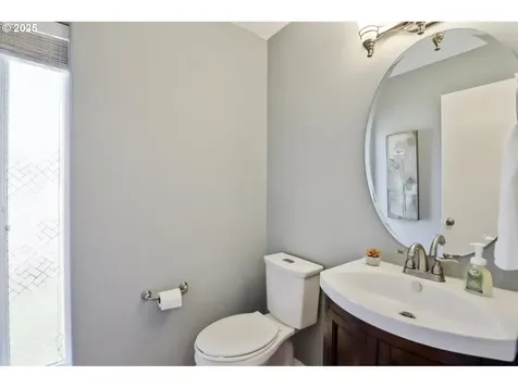 4412 SE 101st Avenue Portland OR 97266