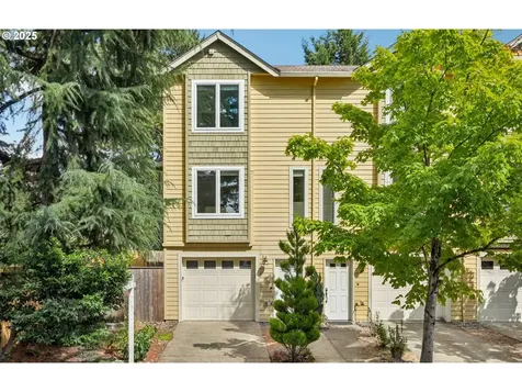 4412 SE 101st Avenue Portland OR 97266