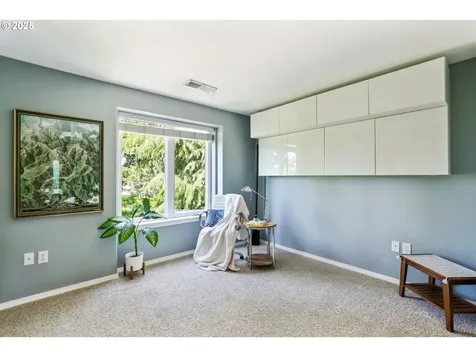 4412 SE 101st Avenue Portland OR 97266