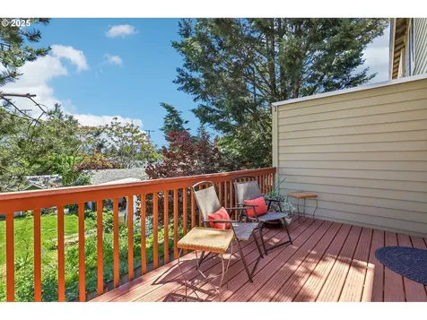 4412 SE 101st Avenue Portland OR 97266