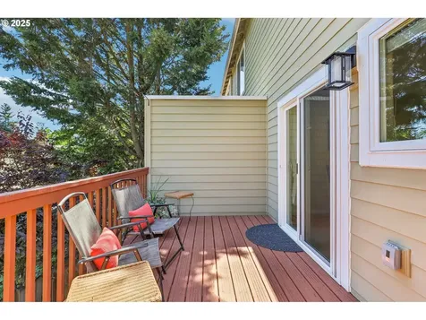 4412 SE 101st Avenue Portland OR 97266