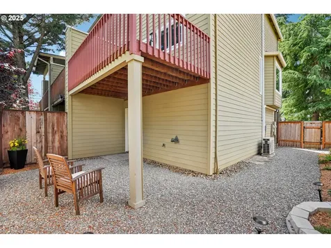 4412 SE 101st Avenue Portland OR 97266
