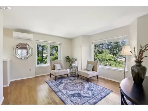 4412 SE 101st Avenue Portland OR 97266