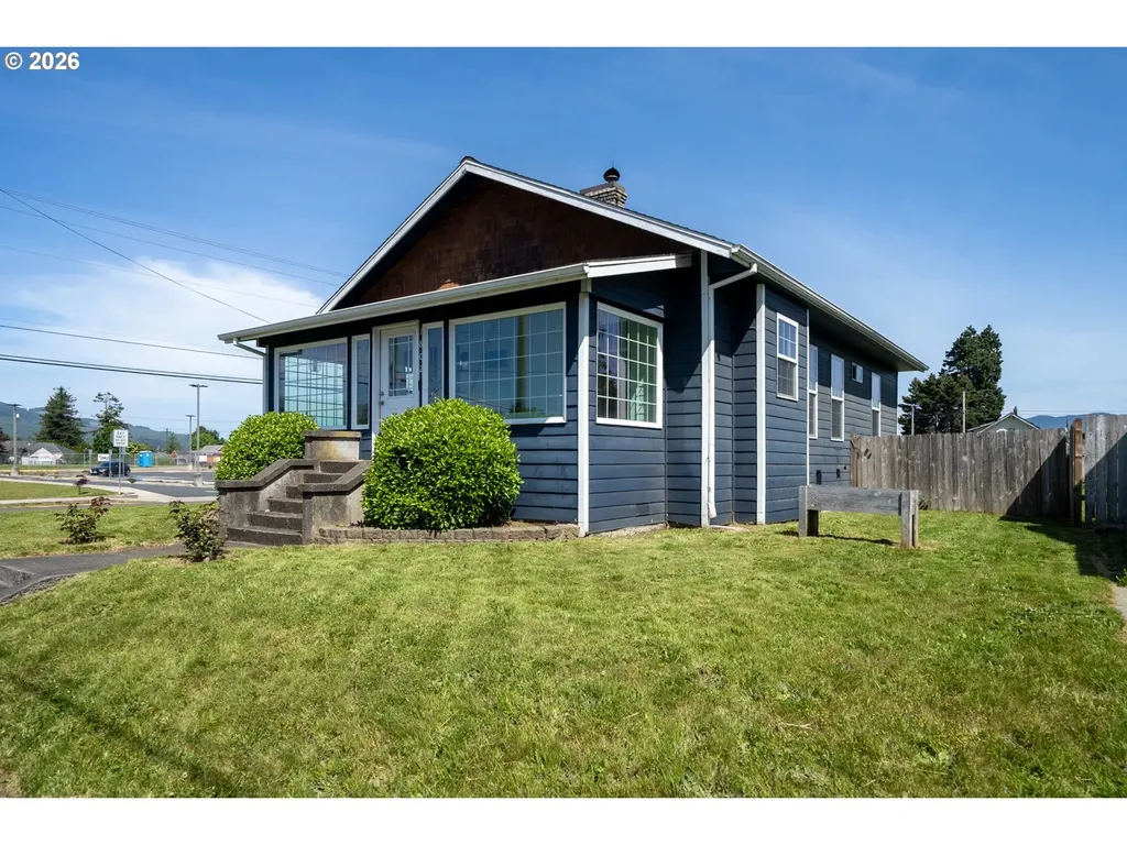 1802 8th Street Tillamook OR 97141