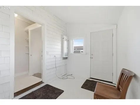 1802 8th Street Tillamook OR 97141
