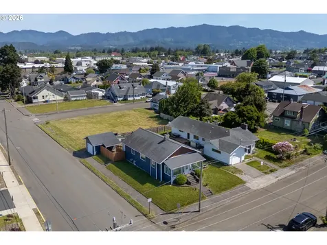1802 8th Street Tillamook OR 97141