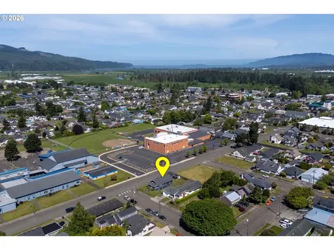 1802 8th Street Tillamook OR 97141