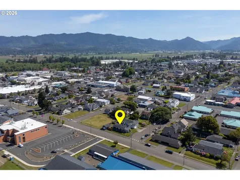 1802 8th Street Tillamook OR 97141